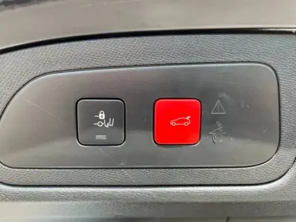 Photo 6 DS DS 7  Crossback E-TENSE 4x4 300ch Grand Chic