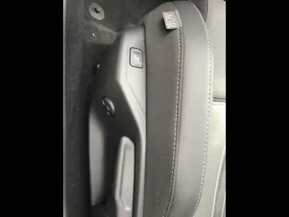 Photo 14 Opel Astra Gén. VI Ph1 GS 5