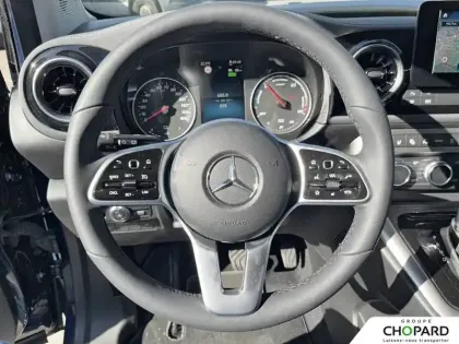 Photo 16 Mercedes EQT  200