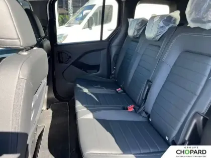 Photo 19 Mercedes EQT  200