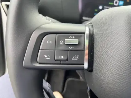 Photo 17 Citroën C4 e- X 136 ch Automatique