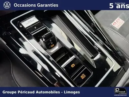 Photo 12 Volkswagen Golf  1.5 eHybrid 204 DSG6