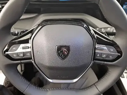 Photo 14 Peugeot 308  BlueHDi 130ch S&S EAT8