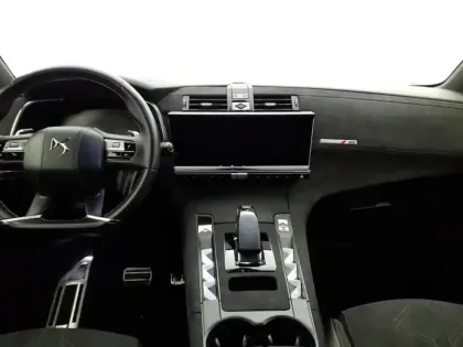 Photo 9 DS DS 7 DS7 Crossback Hybride E-Tense 300 EAT8 4x4 Performance Line+