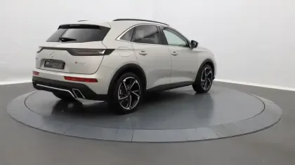 Photo 1 DS DS 7 DS7 Crossback Hybride E-Tense 300 EAT8 4x4 Performance Line+