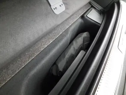 Photo 25 DS DS 7 DS7 Crossback Hybride E-Tense 300 EAT8 4x4 Performance Line+