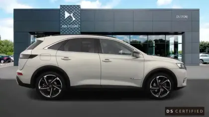Photo 5 DS DS 7 DS7 Crossback Hybride E-Tense 300 EAT8 4x4 Performance Line+