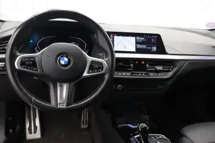 Photo 10 BMW Serie 1 116i 109 ch DKG7