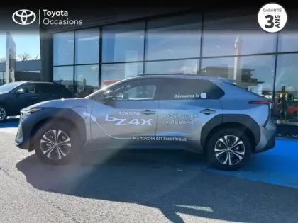 Photo 7 Toyota Bz4x  218ch 11kW Origin AWD