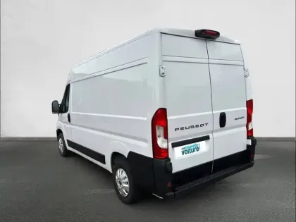 Photo 26 Peugeot Boxer  FOURGON TOLE 3.3 T L2H2 BLUEHDI 140 S&S BVM6