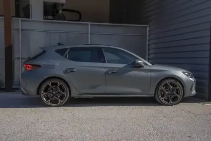 Photo 27 Cupra Leon  eHybrid 272 ch DSG6