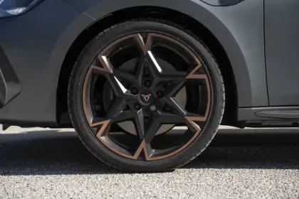 Photo 30 Cupra Leon  eHybrid 272 ch DSG6