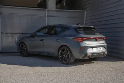 Photo 8 Cupra Leon  eHybrid 272 ch DSG6