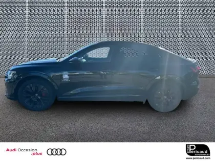 Photo 16 Audi Q8 E-Tron  Sportback 55 408 ch 114 kWh Quattro