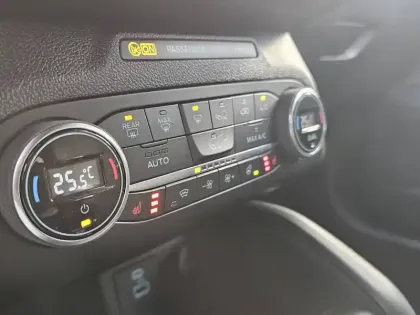 Photo 10 Ford Focus Gén. IV Ph1 ST-Line 5