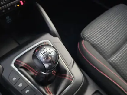 Photo 11 Ford Focus Gén. IV Ph1 ST-Line 5