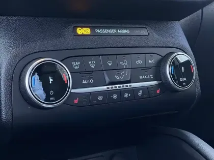 Photo 40 Ford Kuga  2.5 Duratec 225 ch PHEV Powershift
