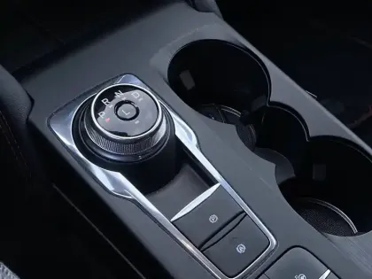 Photo 73 Ford Kuga  2.5 Duratec 225 ch PHEV Powershift