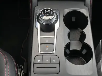 Photo 58 Ford Kuga  2.5 Duratec 225 ch PHEV Powershift