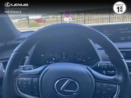 Photo 12 Lexus UX  250h 2WD Executive MY19