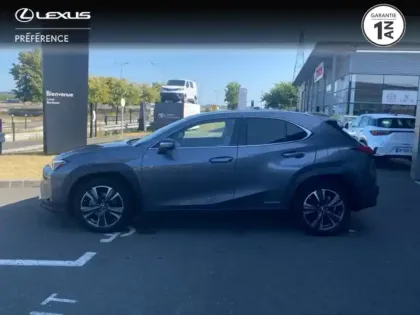 Photo 2 Lexus UX  250h 2WD Executive MY19