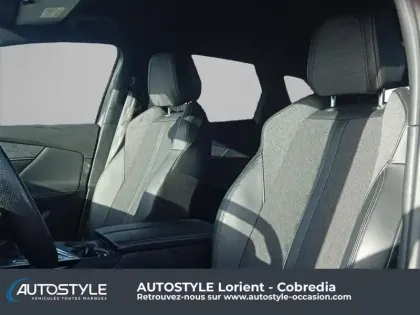 Photo 27 Peugeot 3008  1.5 BlueHDi 130ch S&S GT Line