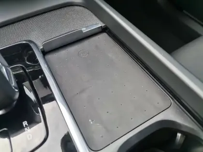 Photo 9 Volvo Xc60  T6 Recharge AWD 253 ch + 145 ch Geartronic 8