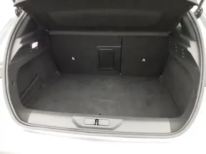 Photo 7 Peugeot 308  PHEV 180 e-EAT8 Allure