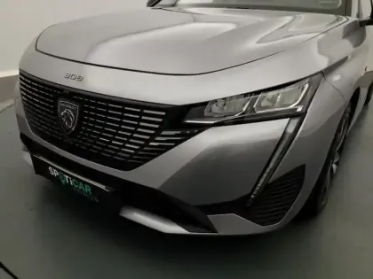 Photo 13 Peugeot 308  PHEV 180 e-EAT8 Allure