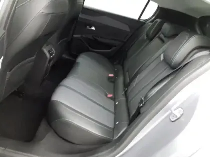 Photo 22 Peugeot 308  PHEV 180 e-EAT8 Allure