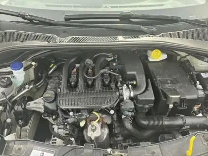 Photo 6 Citroën C3  PureTech 83 S&S BVM5 C-Series