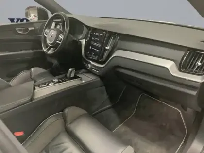 Photo 11 Volvo Xc60  T6 Recharge AWD 253 ch + 87 ch Geartronic 8