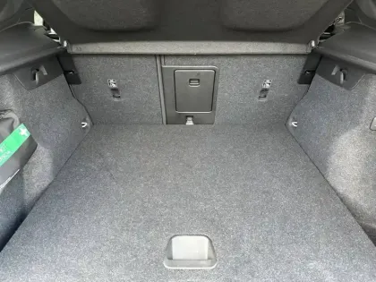 Photo 6 Volvo Xc40  T4 Recharge 129+82 ch DCT7