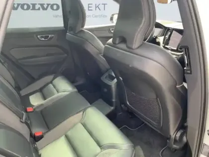 Photo 13 Volvo Xc60  T6 Recharge AWD 253 ch + 87 ch Geartronic 8