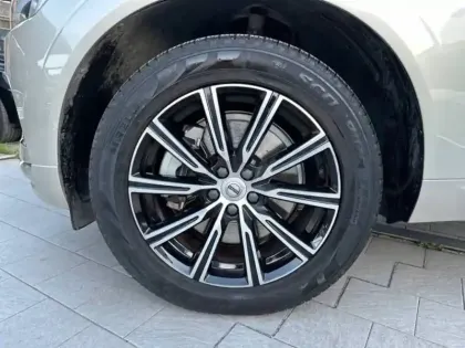 Photo 14 Volvo Xc60  T8 Twin Engine 303 ch + 87 ch Geartronic 8