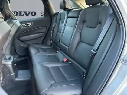 Photo 8 Volvo Xc60  T8 Twin Engine 303 ch + 87 ch Geartronic 8