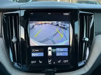 Photo 18 Volvo Xc60  T8 Twin Engine 303 ch + 87 ch Geartronic 8