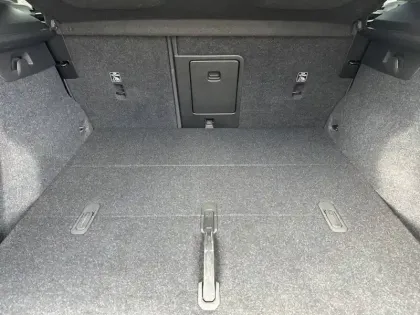 Photo 6 Volvo Xc40  Recharge 231 ch 1EDT