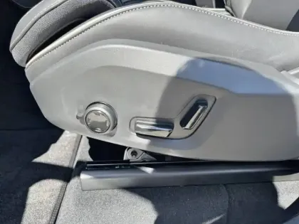 Photo 50 Volvo Xc90  T8 AWD Hybride Rechargeable 310+145 ch Geartronic 8 7pl