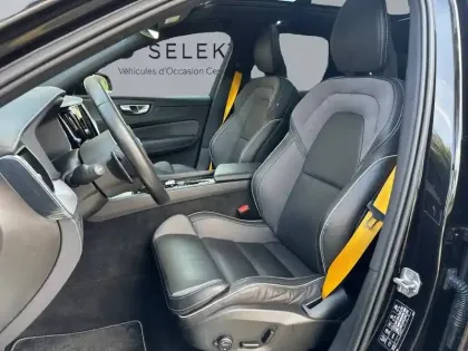 Photo 7 Volvo Xc60  T8 AWD 318 ch + 87 ch Geartronic 8