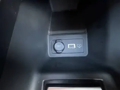 Photo 48 Peugeot 308  BlueHDi 130ch S&S EAT8