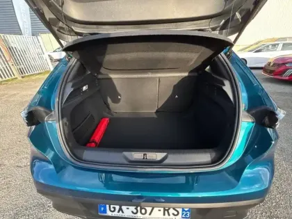 Photo 30 Peugeot 308  BlueHDi 130ch S&S EAT8