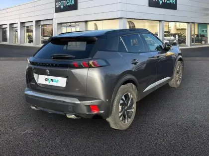 Photo 27 Peugeot 2008  PureTech 130 S&S BVM6 GT