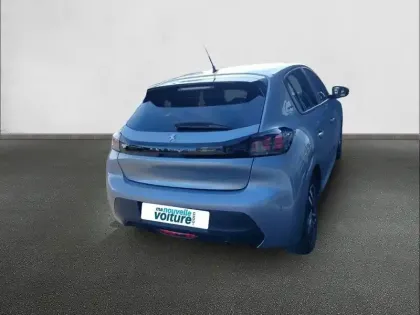 Photo 24 Peugeot 208  PureTech 75 S&S BVM5