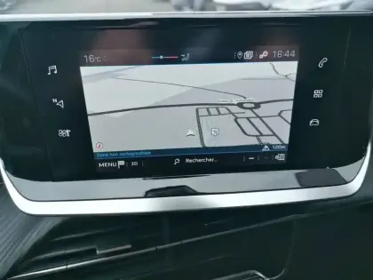 Photo 14 Peugeot 208  PureTech 75 S&S BVM5