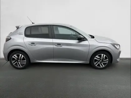 Photo 50 Peugeot 208  PureTech 75 S&S BVM5