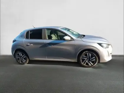 Photo 23 Peugeot 208  PureTech 75 S&S BVM5