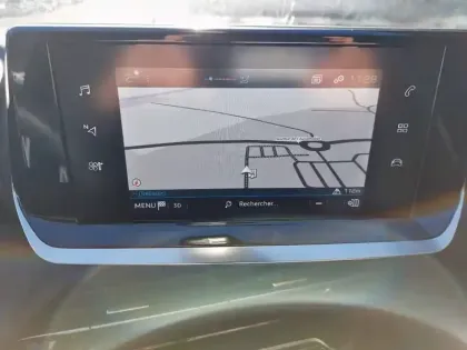 Photo 17 Peugeot 208  PureTech 75 S&S BVM5