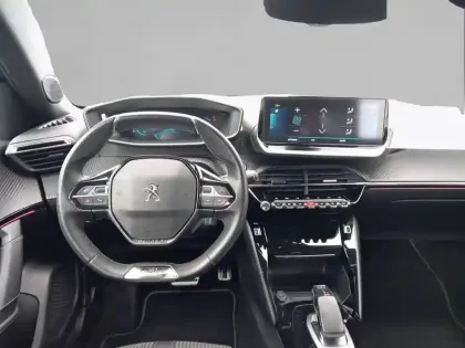 Photo 7 Peugeot 2008  Electrique 136 ch