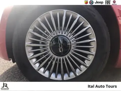 Photo 10 Fiat 500  3+1 e 95ch Pack Confort & Style